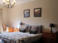 Main Bedroom - 96 square meters of property in Linbro Park A.H.