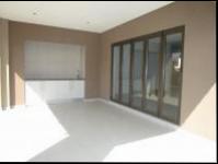 Patio - 20 square meters of property in Three Rivers