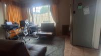 Study - 12 square meters of property in Silverfields