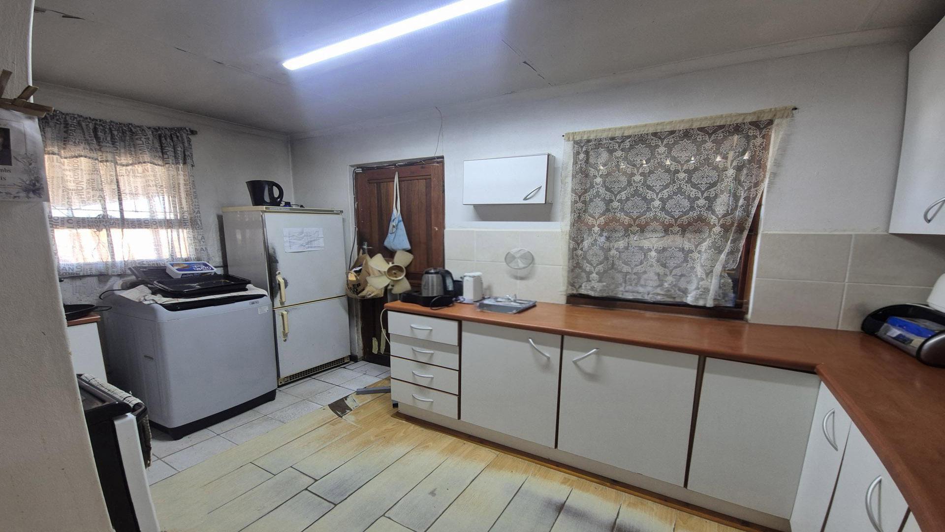 Kitchen of property in Bloemendal