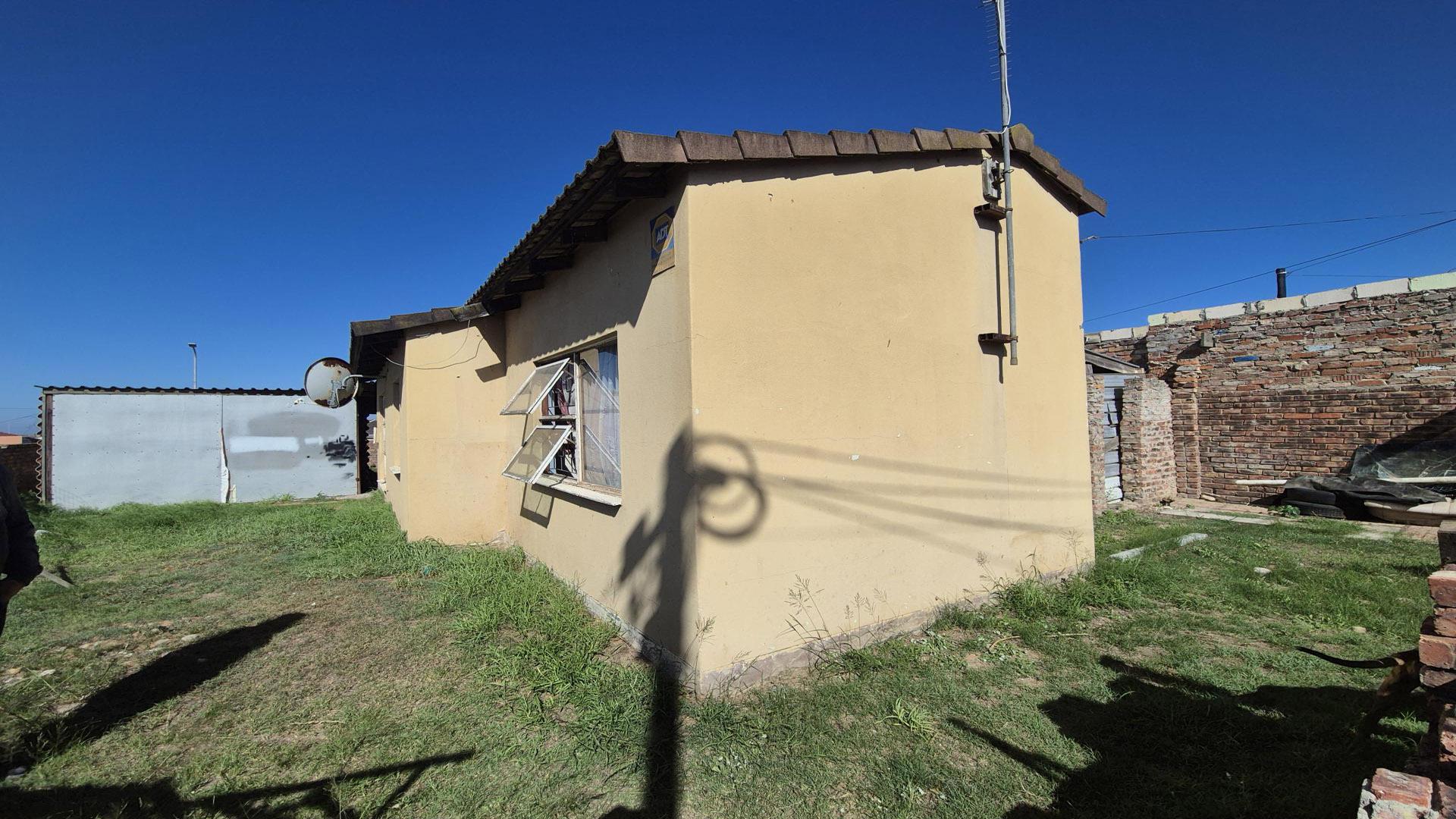 Backyard of property in Bloemendal