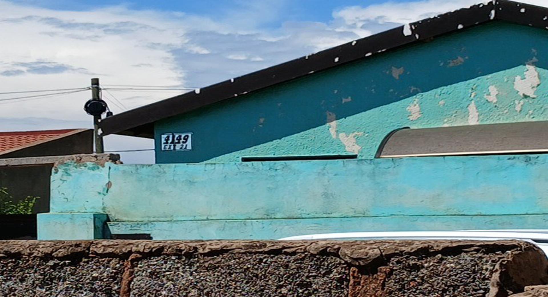 Front View of property in Roodekop