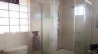 Main Bathroom - 5 square meters of property in Boksburg