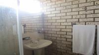 Main Bathroom - 5 square meters of property in Boksburg