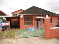 6 Bedroom 3 Bathroom House for Sale for sale in Umbilo 