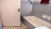 Main Bathroom - 7 square meters of property in Pelham