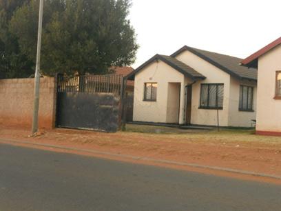  of property in Protea Glen