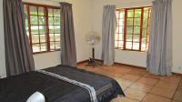 Bed Room 3 - 27 square meters of property in Leonard