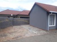 Front View of property in Vosloorus
