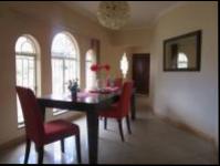 Dining Room - 19 square meters of property in Lenasia South