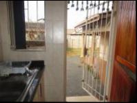 Kitchen - 20 square meters of property in Lenasia South