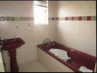 Bathroom 1 - 4 square meters of property in Lenasia South