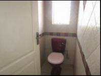 Guest Toilet - 2 square meters of property in Lenasia South