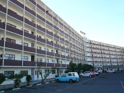 2 Bedroom Apartment for Sale For Sale in Claremont (CPT) - Private Sale - MR16500