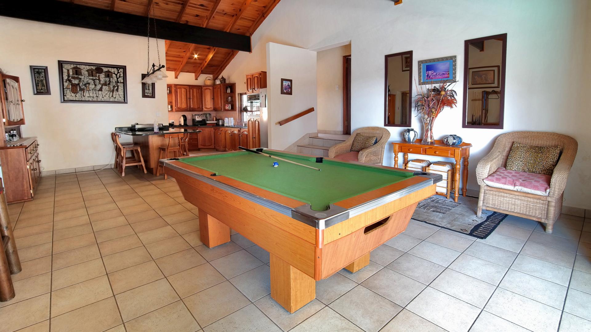 Entertainment - 29 square meters of property in Montana Park