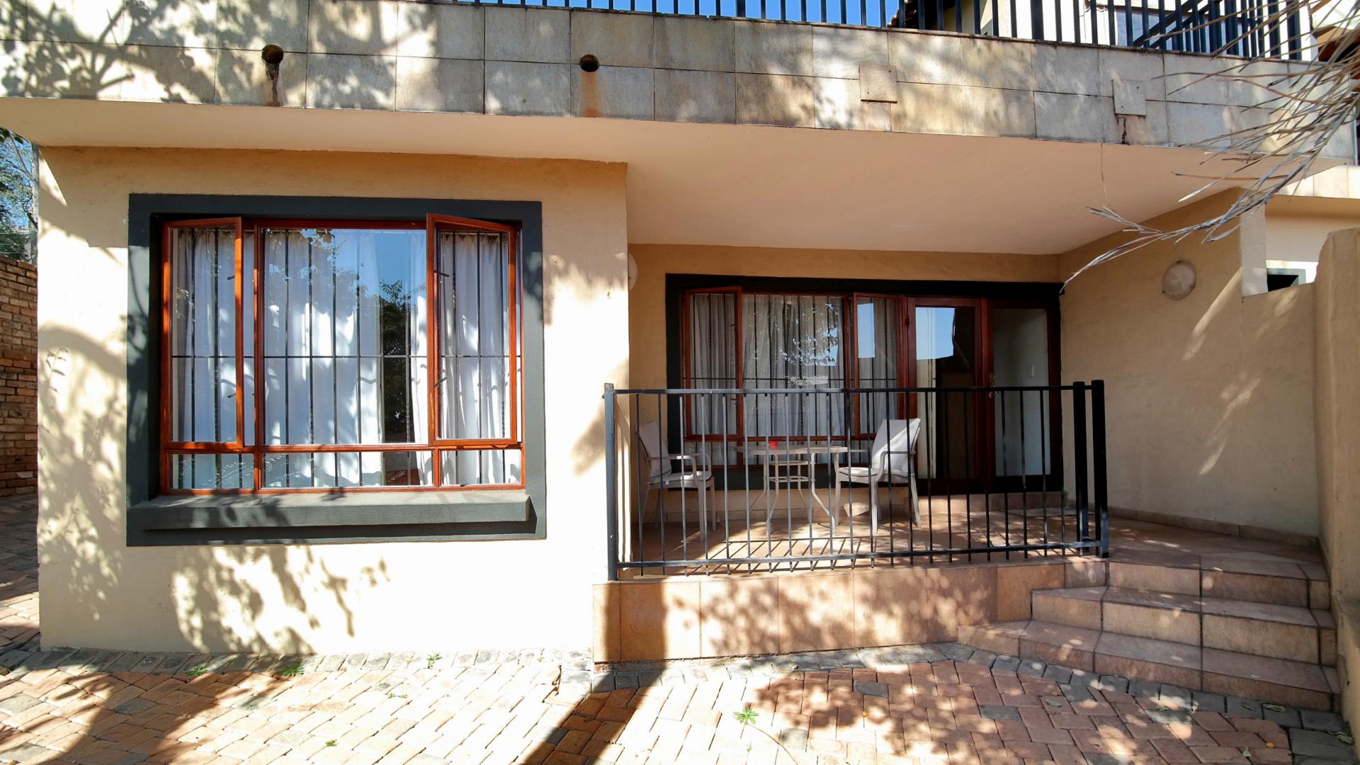 Front View of property in Montana Park