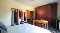 Bed Room 2 - 21 square meters of property in Montana Park