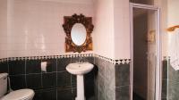 Bathroom 3+ - 36 square meters of property in Montana Park