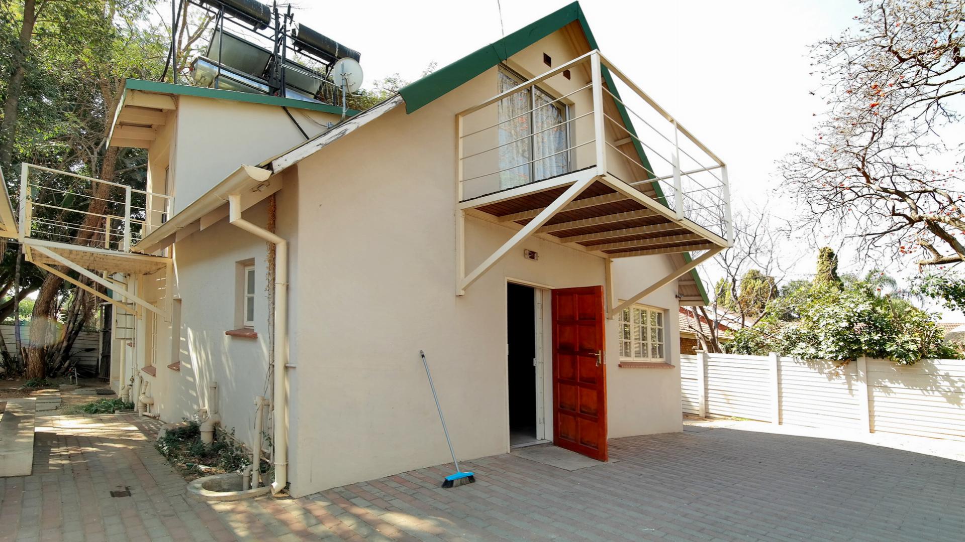 Backyard of property in Montana Park