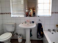 Bathroom 2 - 7 square meters of property in Montana Park