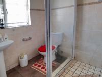 Bathroom 3+ - 46 square meters of property in Montana Park