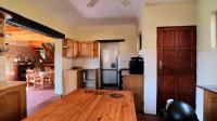 Kitchen - 31 square meters of property in Montana Park