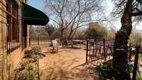 Patio of property in Montana Park