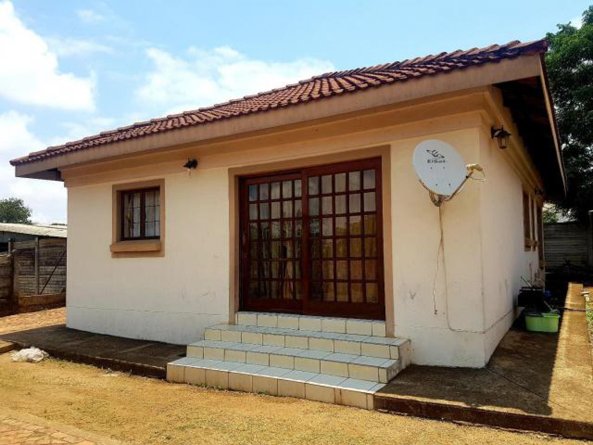 Front View of property in Makhado (Louis Trichard)