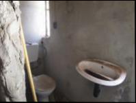 Bathroom 2 - 4 square meters of property in Lenasia