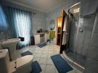 Bathroom 3+ of property in Monument Heights