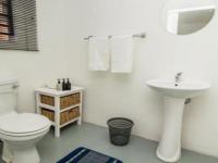Bathroom 1 - 4 square meters of property in Paternoster