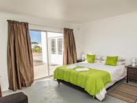 Bed Room 2 - 16 square meters of property in Paternoster