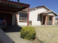 Front View of property in Birch Acres