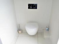Guest Toilet - 6 square meters of property in Marina Beach