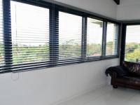 Dining Room - 17 square meters of property in Marina Beach