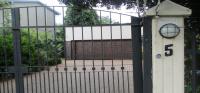 Front View of property in Elton Hill