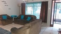 Lounges - 32 square meters of property in Boksburg