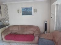 Lounges - 15 square meters of property in Dalpark