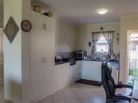 Kitchen - 10 square meters of property in Kidds Beach