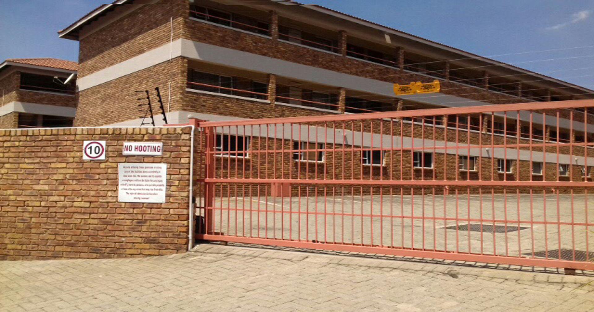 Front View of property in Kempton Park