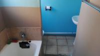 Bathroom 1 - 5 square meters of property in Hlanganani Village