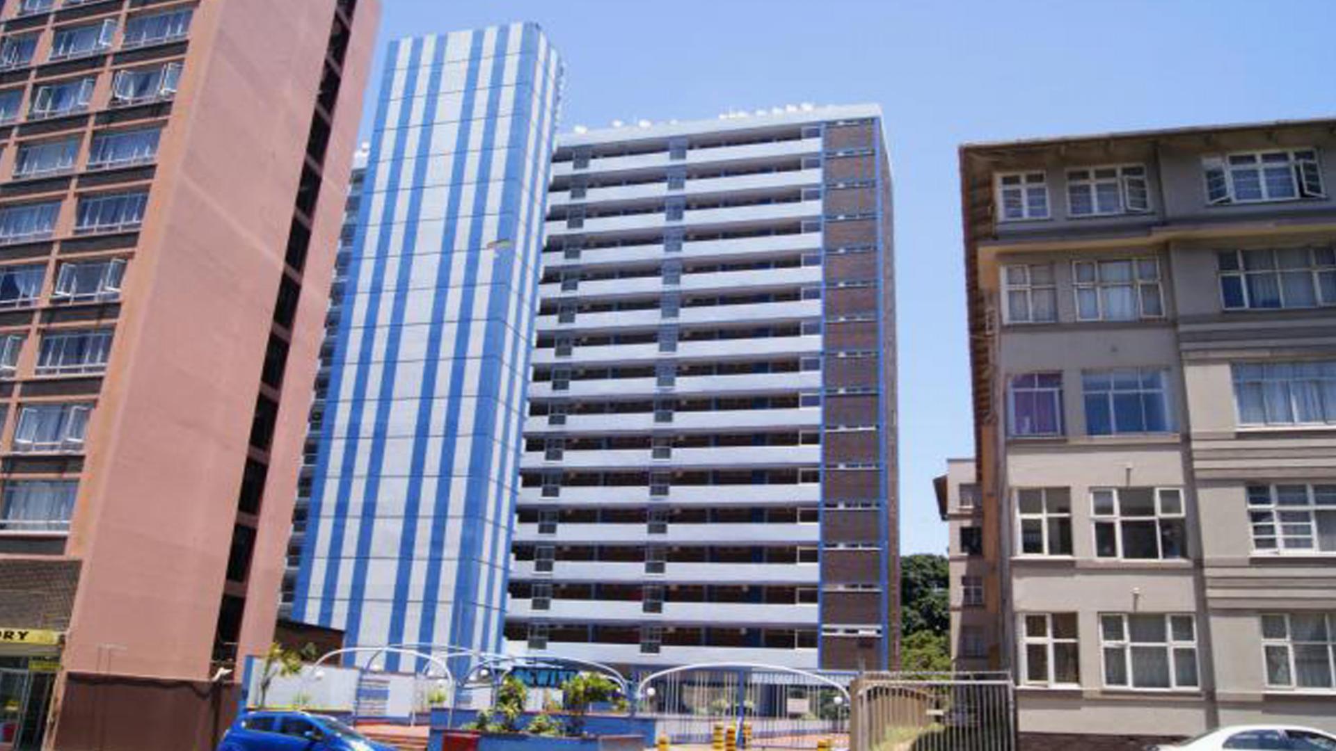 Front View of property in Durban Central