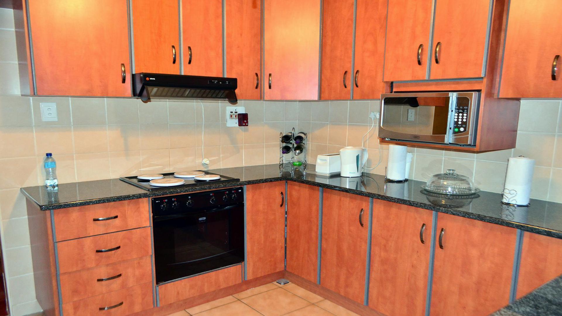 Kitchen - 10 square meters of property in Reservior Hills