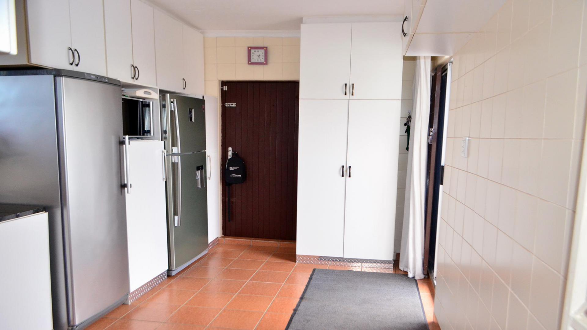 Scullery - 14 square meters of property in Reservior Hills