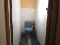 Guest Toilet - 2 square meters of property in Crown Gardens