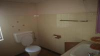 Bathroom 1 of property in Sasolburg