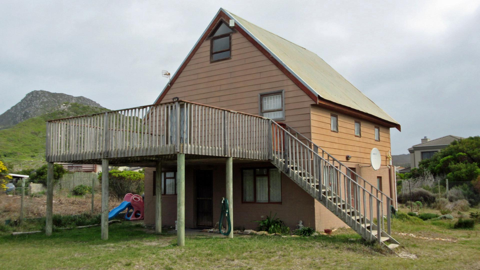 Front View of property in Bettys Bay