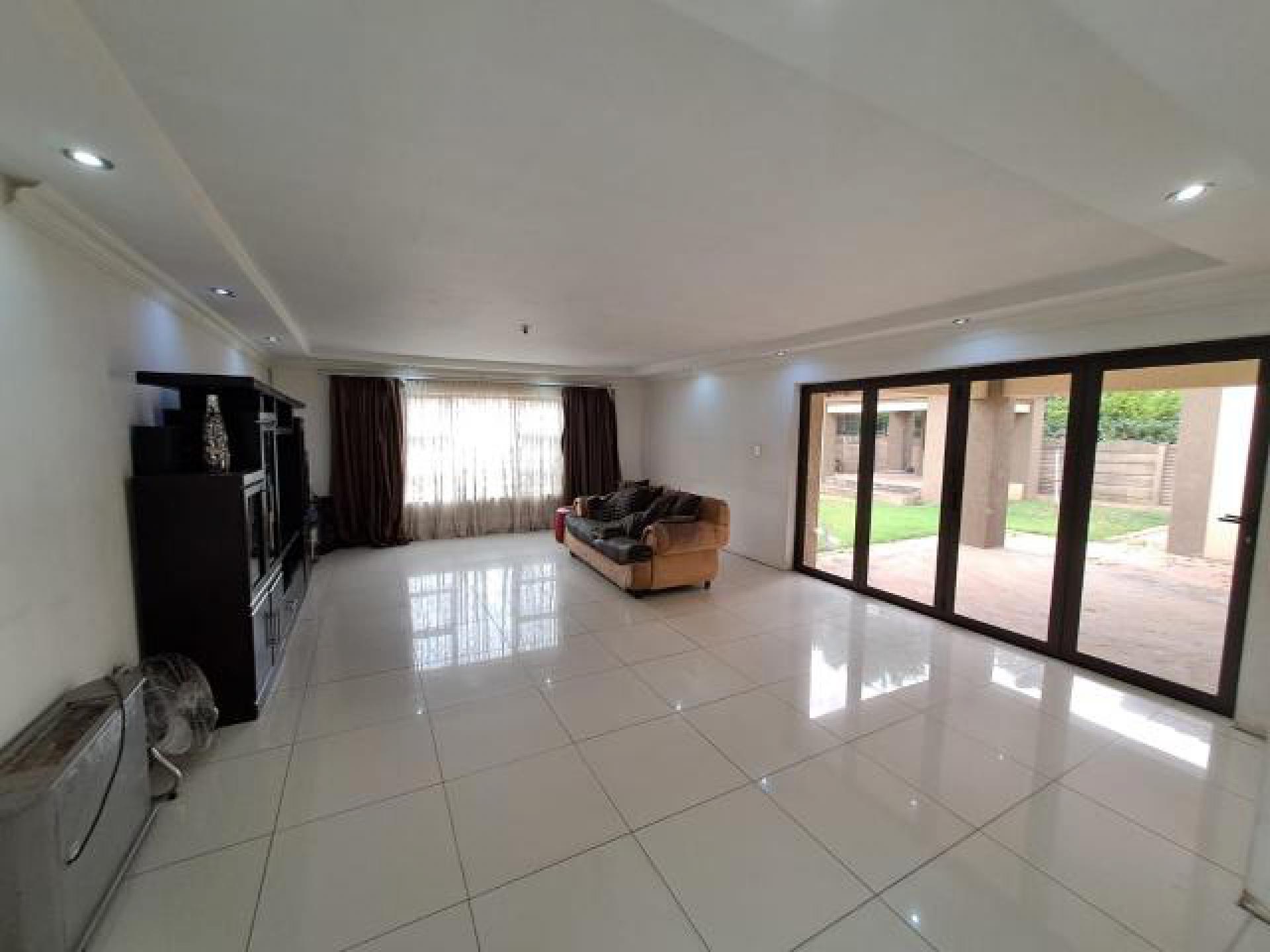 TV Room of property in Vanderbijlpark