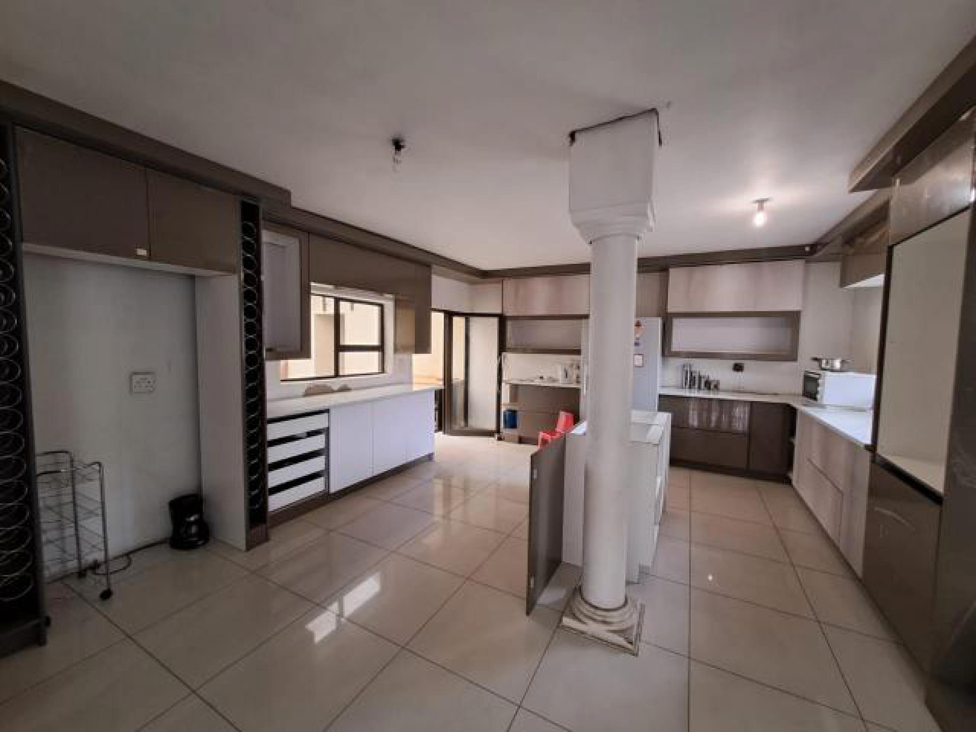 Kitchen of property in Vanderbijlpark