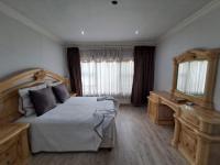 Main Bedroom of property in Vanderbijlpark